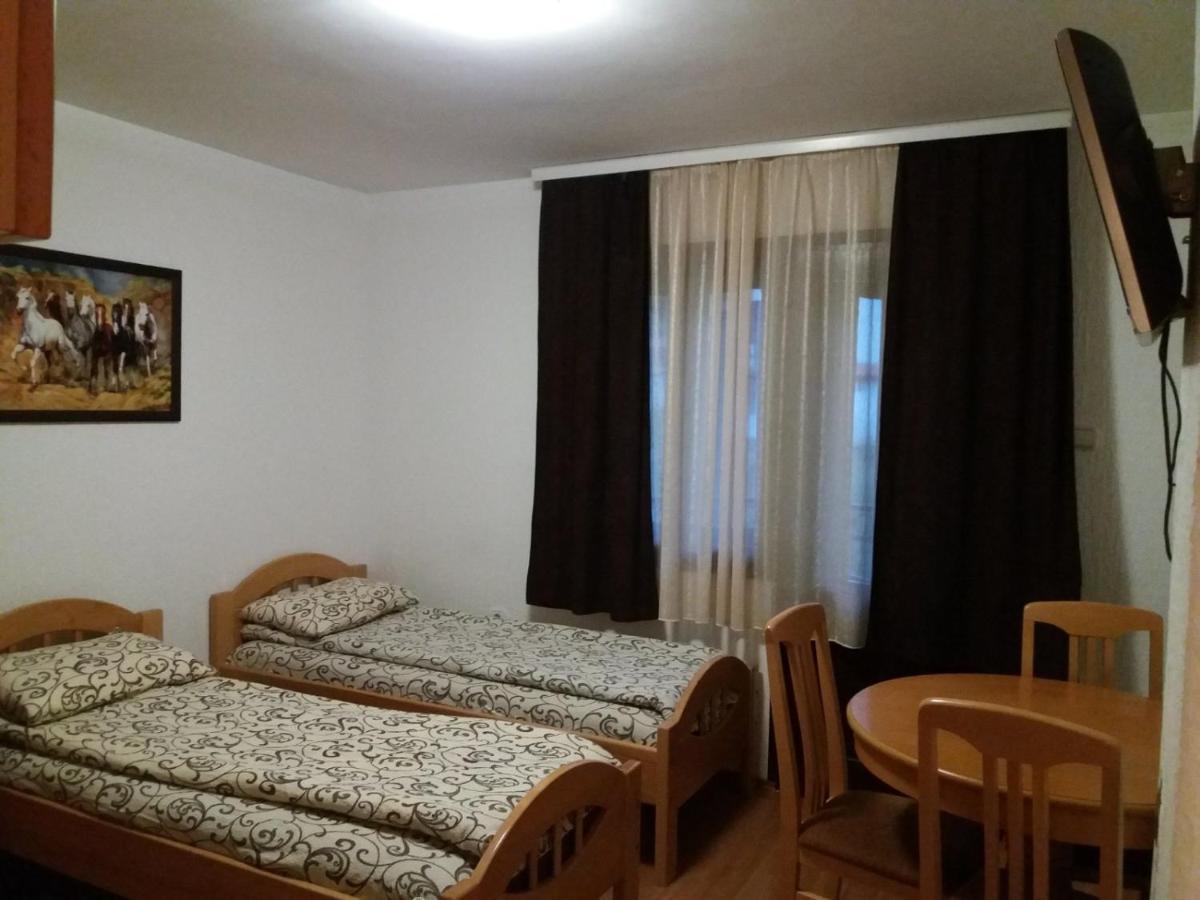 Apartmani Nikolic Dusica Brzeće Exterior foto